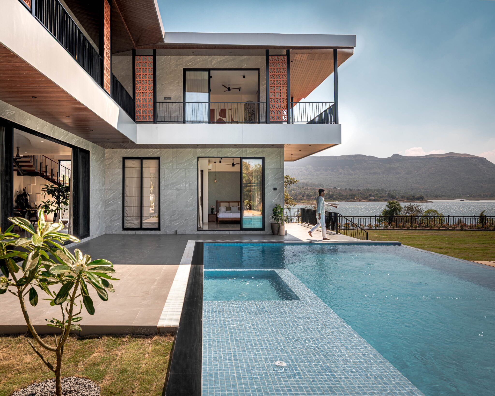 The Magnolia: A Lakeside Villa Where Water Writes the Architecture — Story of Walls Design Studio, Thakursai Village, Lonavala, Maharashtra