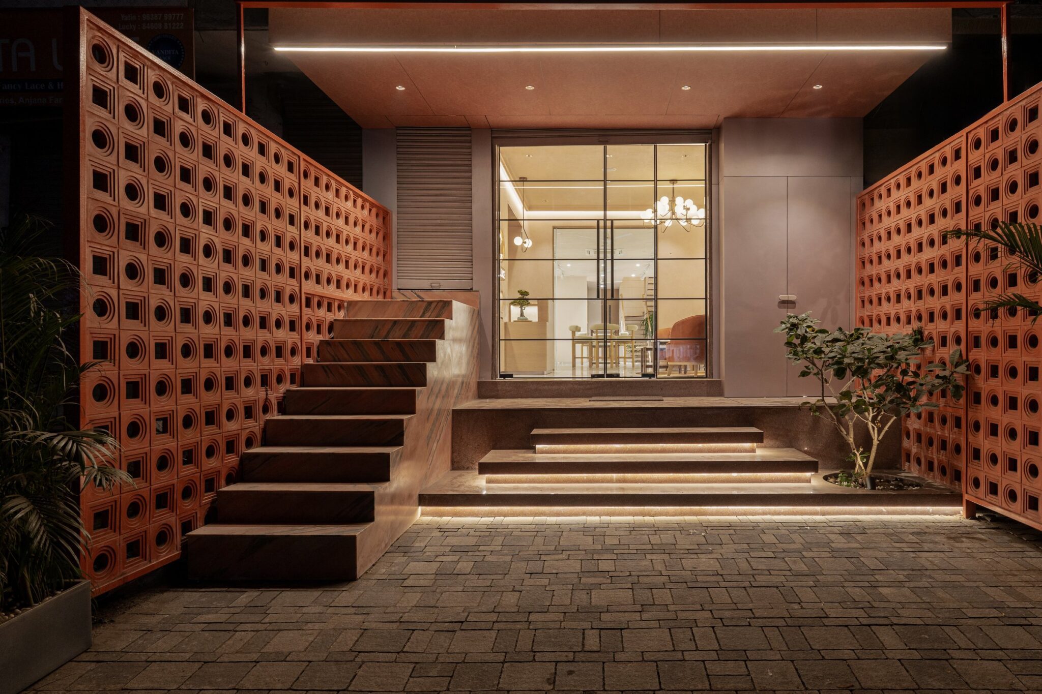 SPV Lace: A Surat Showroom Where the Backdrop Steps Aside for the Product — Studio Oculus, Surat, Gujarat