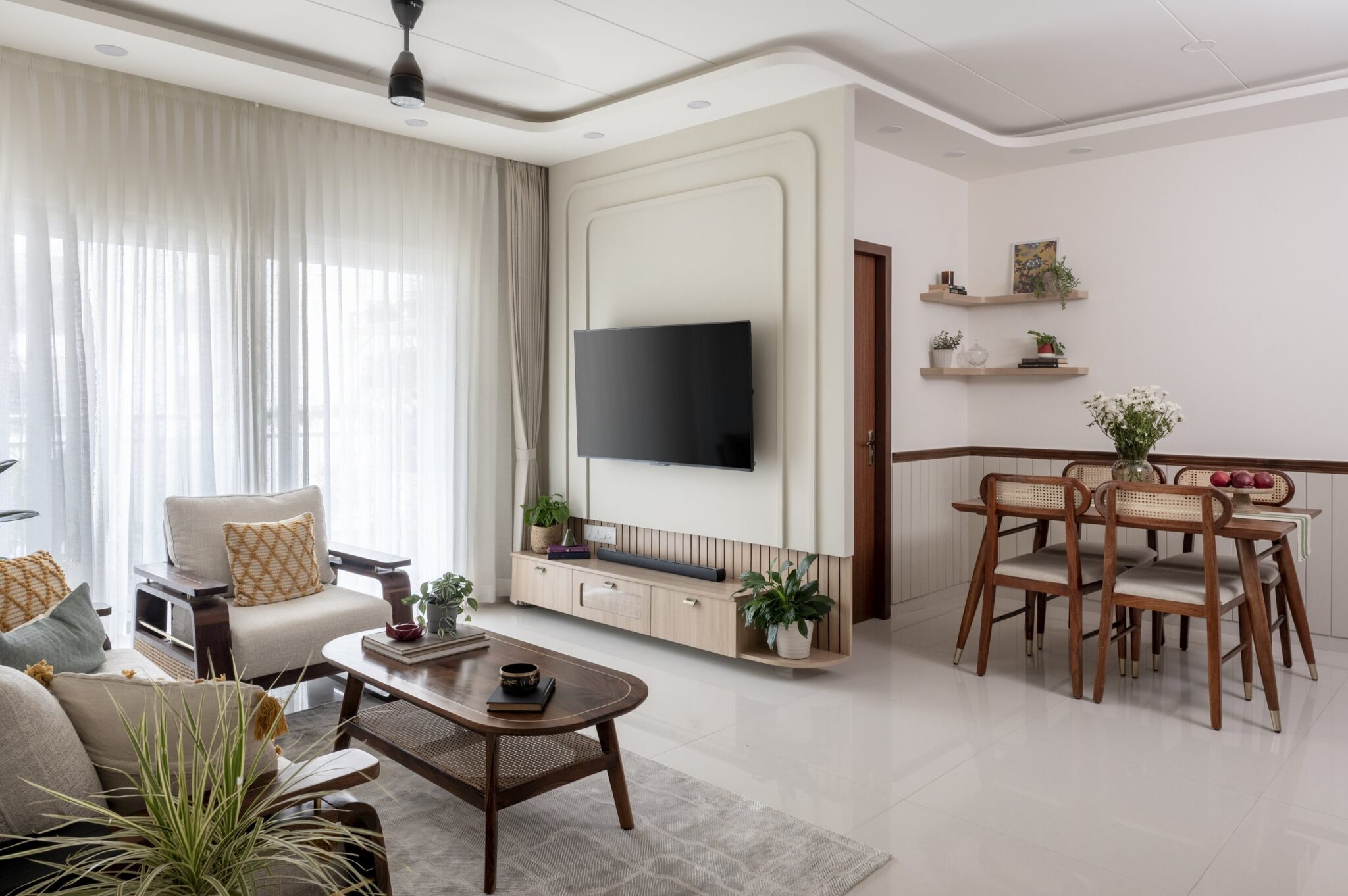 Saanjh: A Bengaluru Home That Finds Character in Quiet Restraint, Innches Studio, Nandi Meraki, Bengaluru